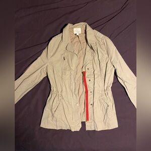 Women’s khaki jacket size Medium, excellent condition.